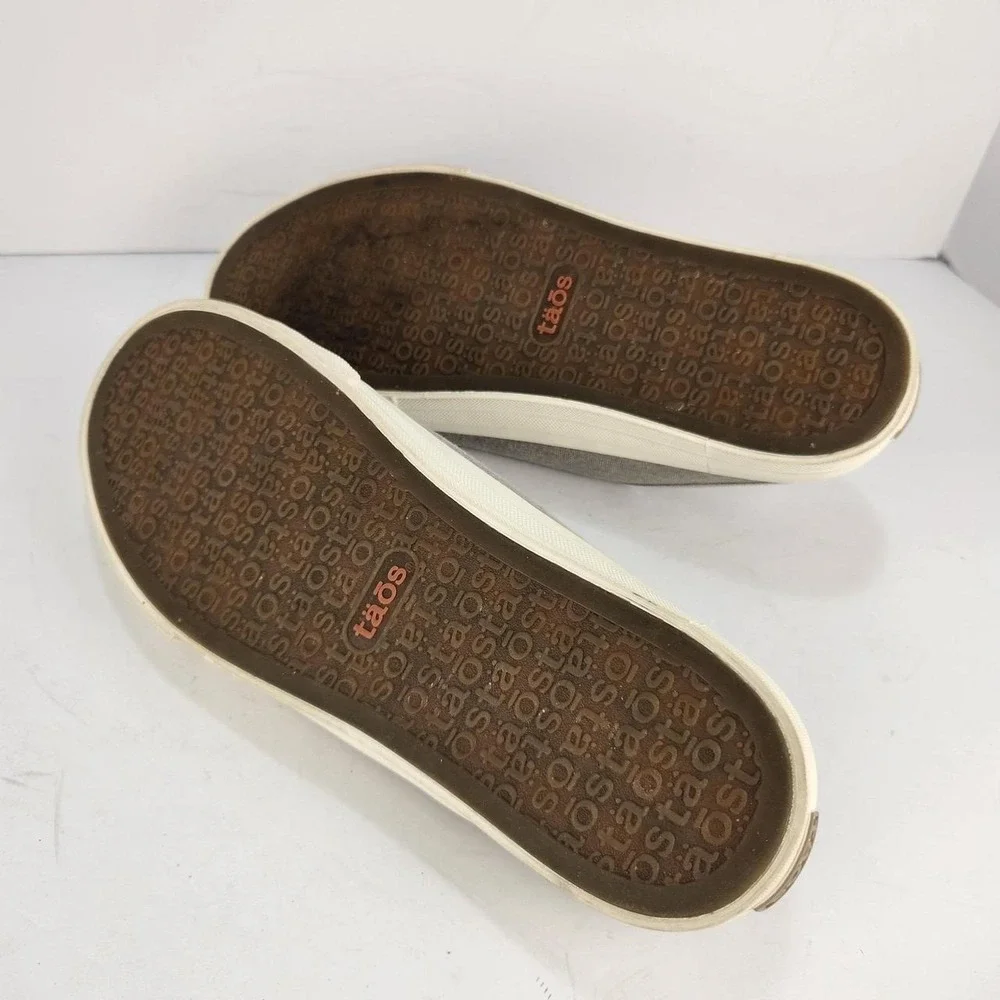 Taos EZ Soul Women's Size 9.5 Gray Wash Canvas Mule Slip On Sneakers Comfort